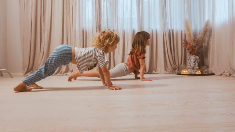 kinderyoga-kinder
