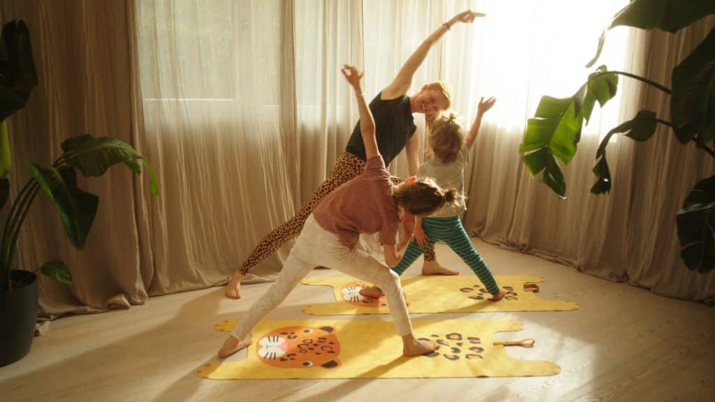 Kinderyoga_Yoga Studio Fox